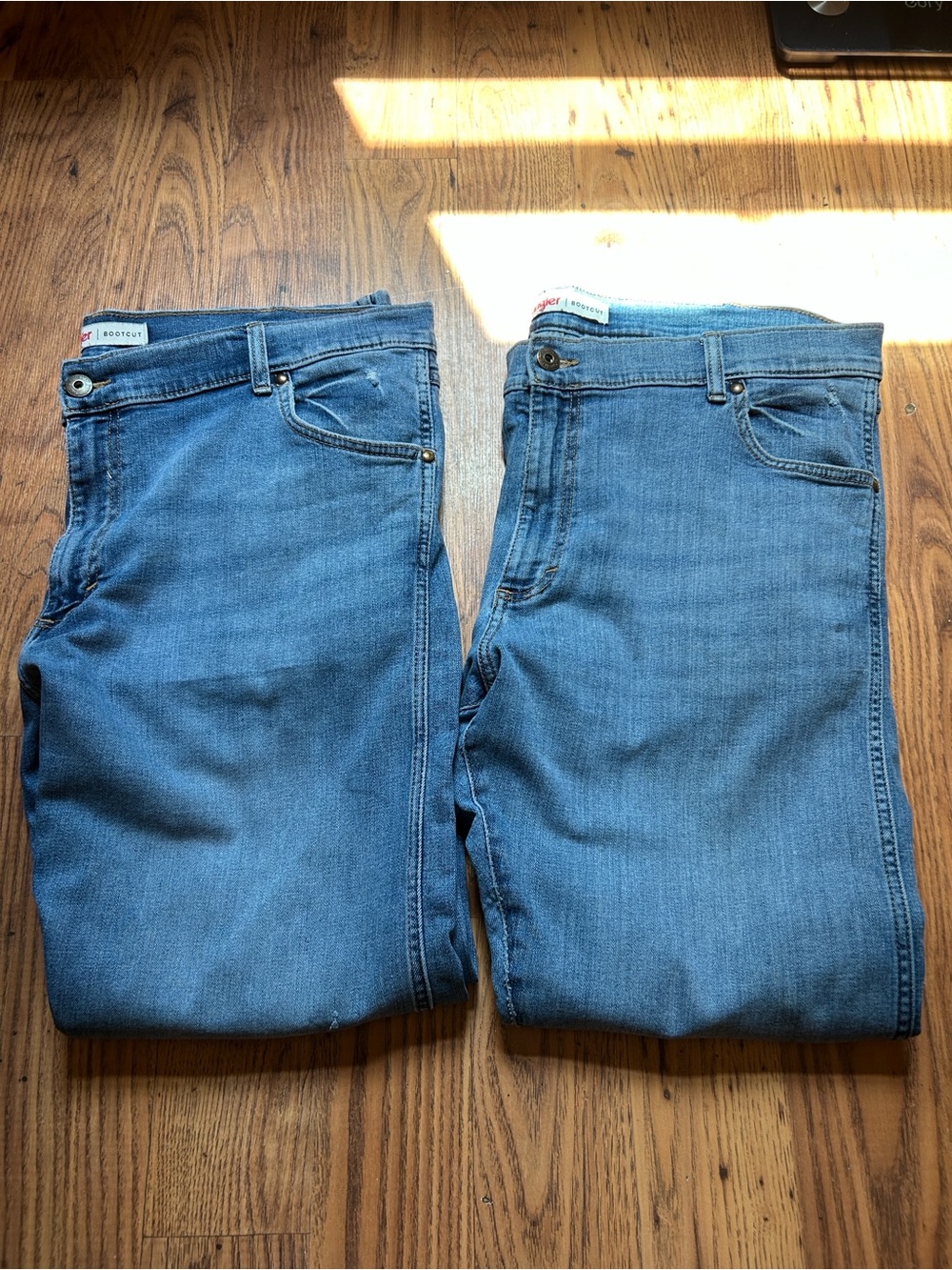 Wrangler Classic Bootcut Jeans in Light Wash Blue 2 Pack 40x30